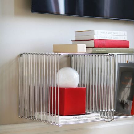 Bob 14, Rouge,  Lampe de Table, Globen Lighting (avec son Ampoule)