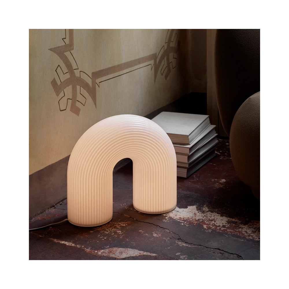 Lampe de sol Vuelta, Ferm Living